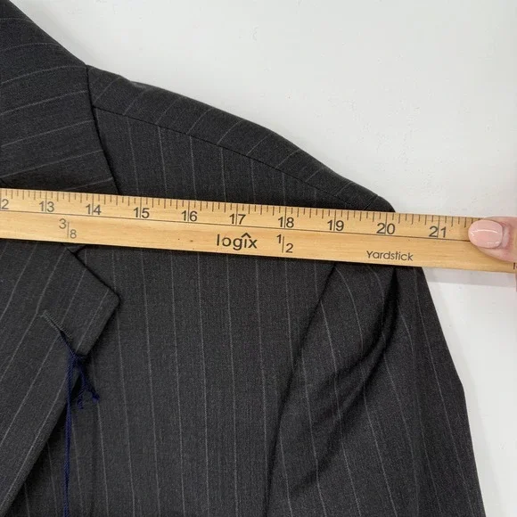 Stafford Blazer Mens 46R Charcoal Pinstripe 2 Button Classic Fit Super 100s Wool